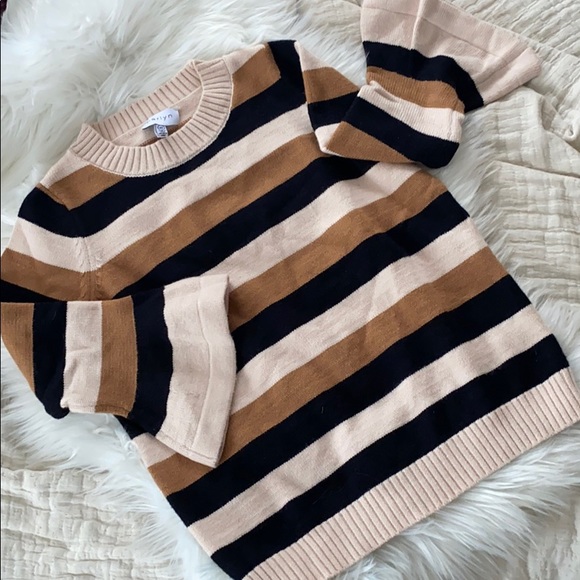 A n t h r o p o l o g i e • Striped bell sweater - Picture 3 of 8